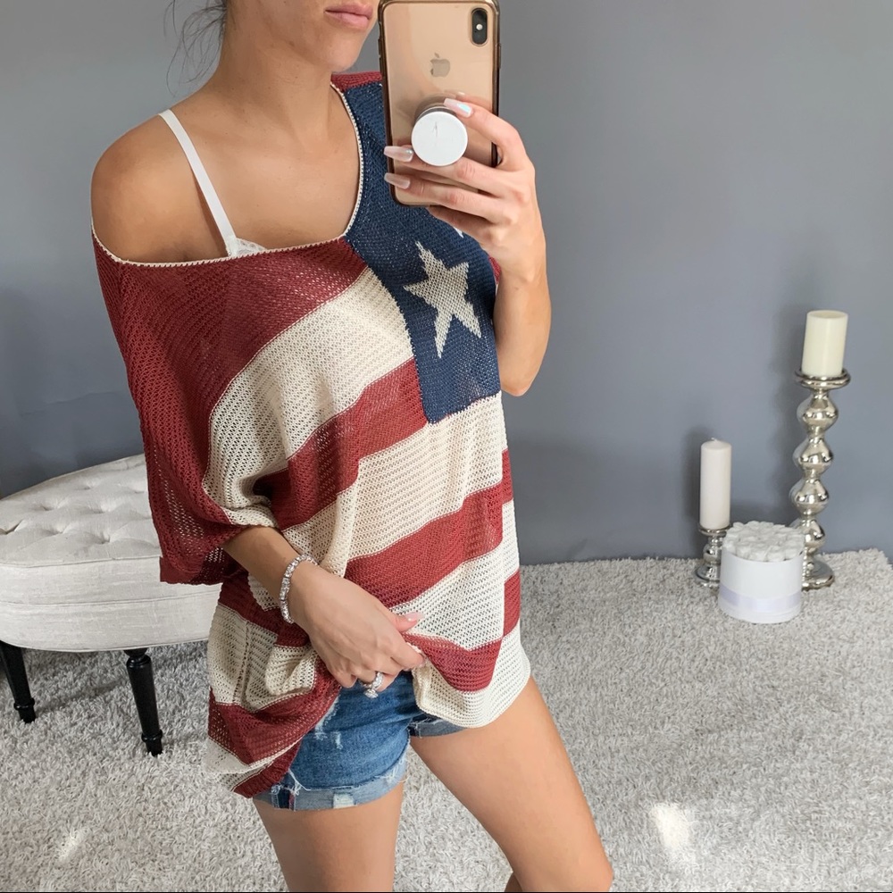 🆕LAST▫️AMERICAN GIRL Top - Picture 2 of 5